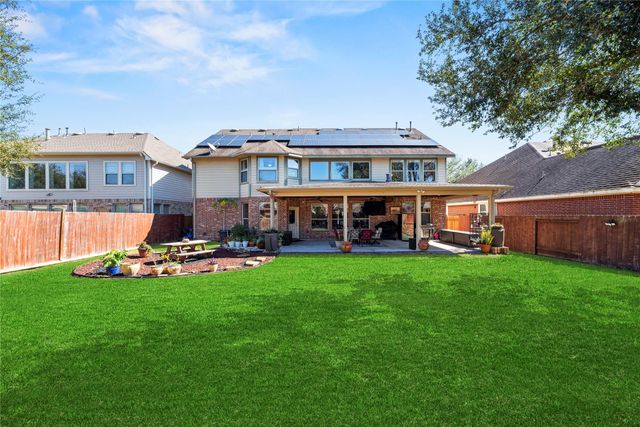 6026 Emberwood Falls Drive, Katy, TX 77494