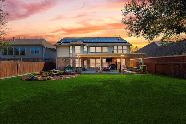 6026 Emberwood Falls Drive, Katy, TX 77494