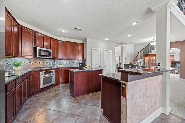 6026 Emberwood Falls Drive, Katy, TX 77494