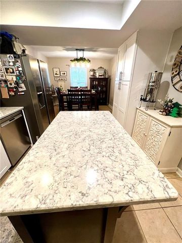 2004 Dawnee Brook TRL N, Chesapeake, VA 23320