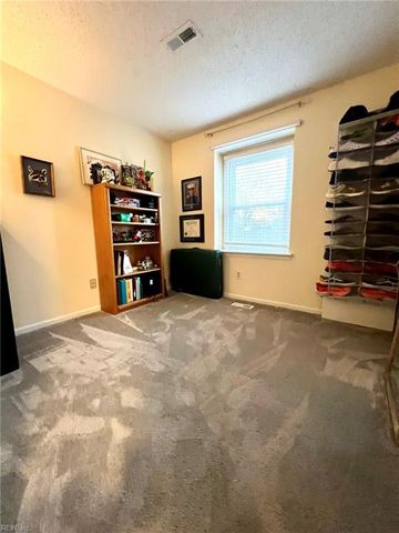 2004 Dawnee Brook TRL N, Chesapeake, VA 23320