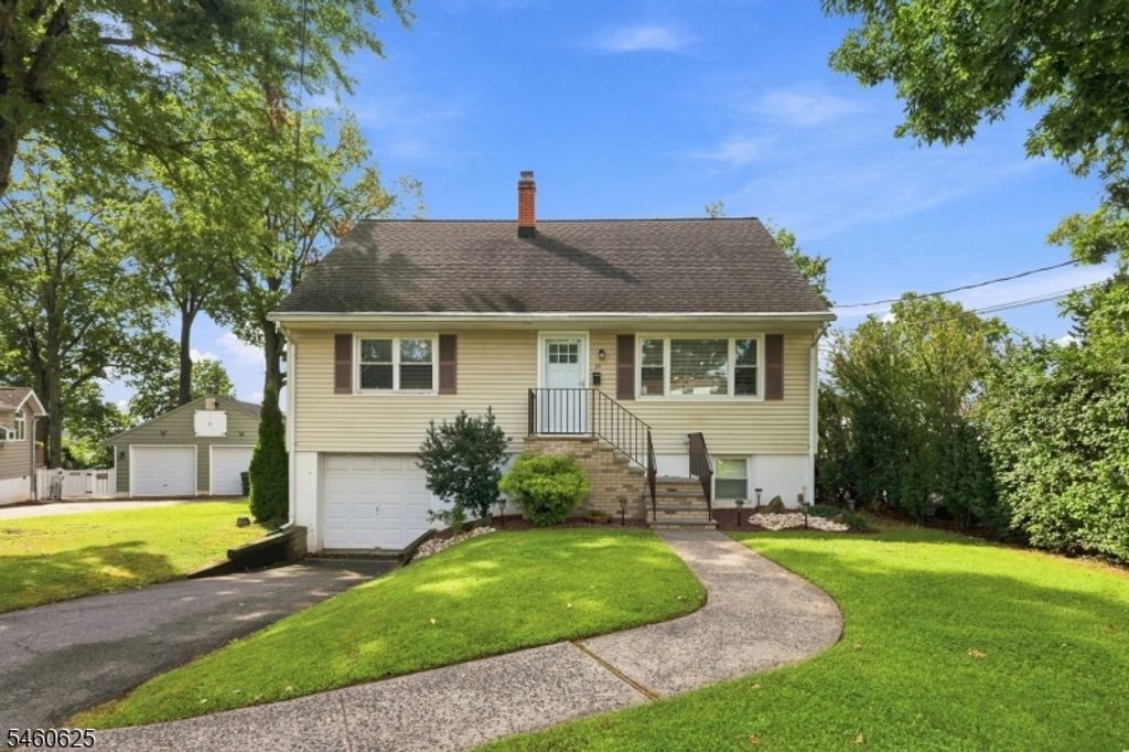 33 Willow Ave, Woodbridge Twp., NJ 08830 — exterior