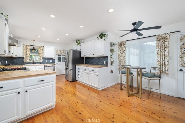 1552 Hacienda Place, Pomona, CA 91768