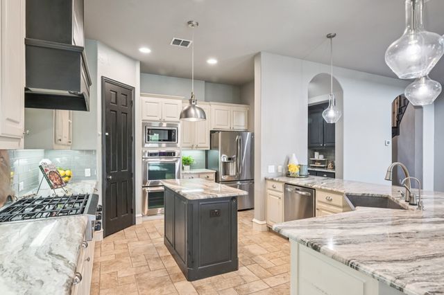 920 Norma Lane, Keller, TX 76248