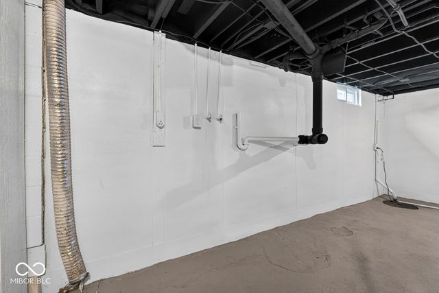 1229 N Somerset Avenue, Indianapolis, IN 46222