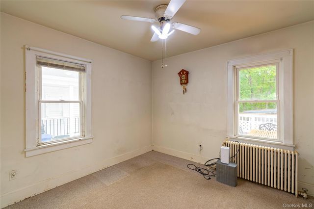 32 Arnold Boulevard, Poughkeepsie, NY 12603