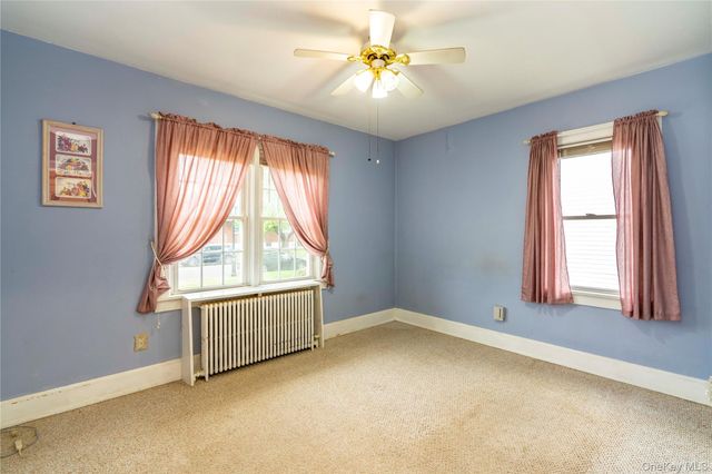 32 Arnold Boulevard, Poughkeepsie, NY 12603