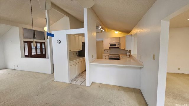 590 Keolu Drive, Kailua, HI 96734