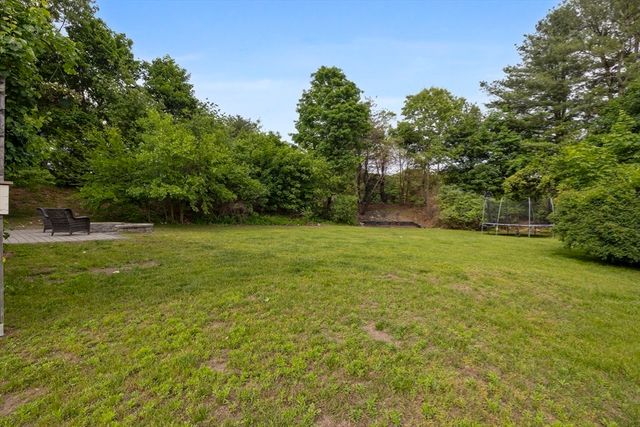 34 Washington Ave, Burlington, MA 01803