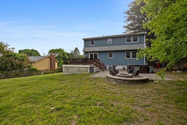 34 Washington Ave, Burlington, MA 01803