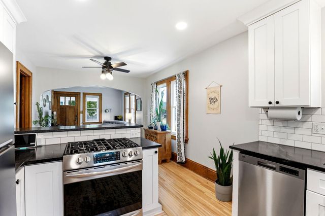3040 19th Avenue S, Minneapolis, MN 55407