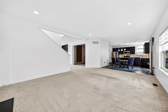 704 Julia Elizabeth Drive, Wentzville, MO 63385