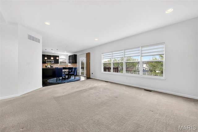 704 Julia Elizabeth Drive, Wentzville, MO 63385