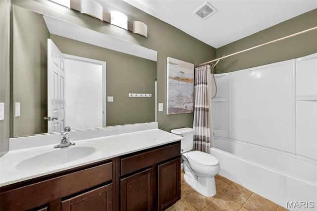 704 Julia Elizabeth Drive, Wentzville, MO 63385