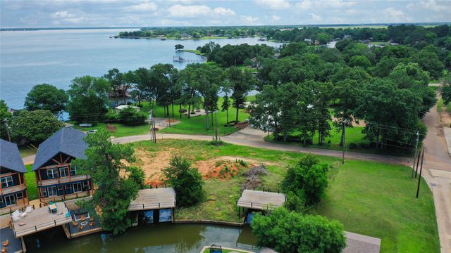 95 Hilltop Drive, Trinidad, TX 75163