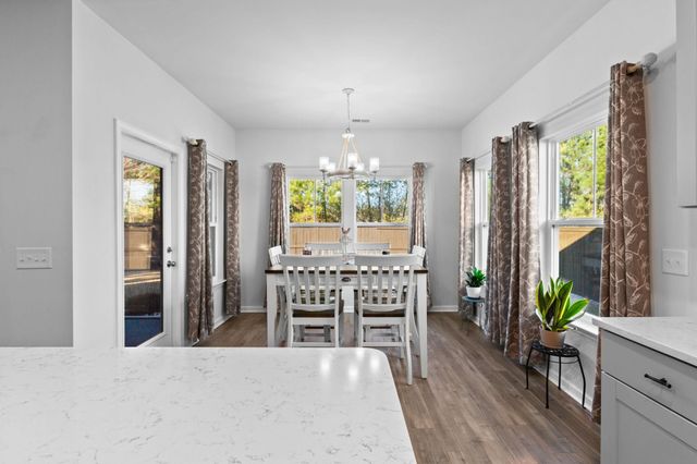 148 Haverhill St, Summerville, SC 29486