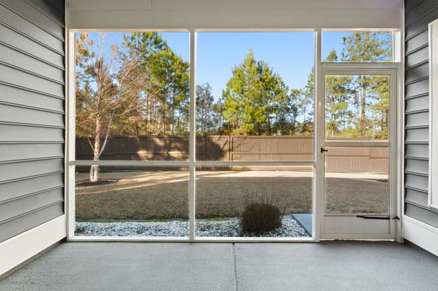 148 Haverhill St, Summerville, SC 29486