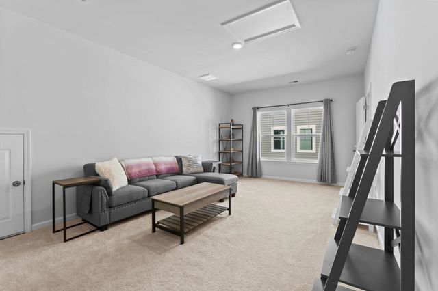 148 Haverhill St, Summerville, SC 29486