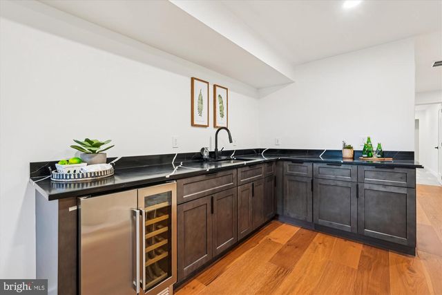 951 SHEPHERD ST NW, Washington, DC 20011