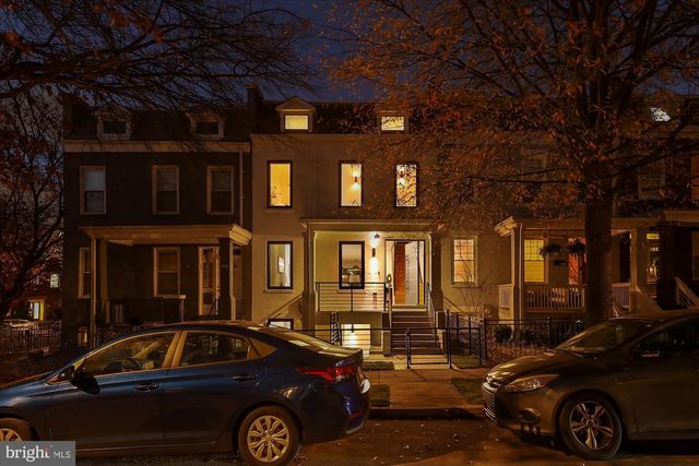 951 SHEPHERD ST NW, Washington, DC 20011