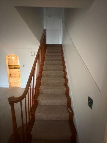 97 Floral Avenue, North Kingstown, RI 02852