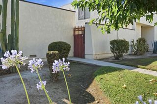 1343 Aquarius Court, Bakersfield, CA 93309
