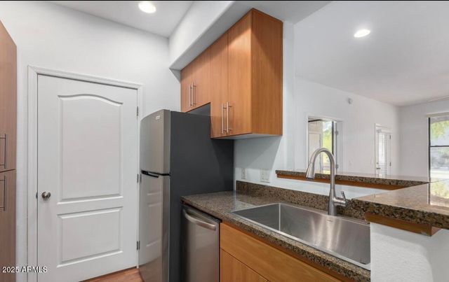 6900 E PRINCESS Drive 1126, Phoenix, AZ 85054