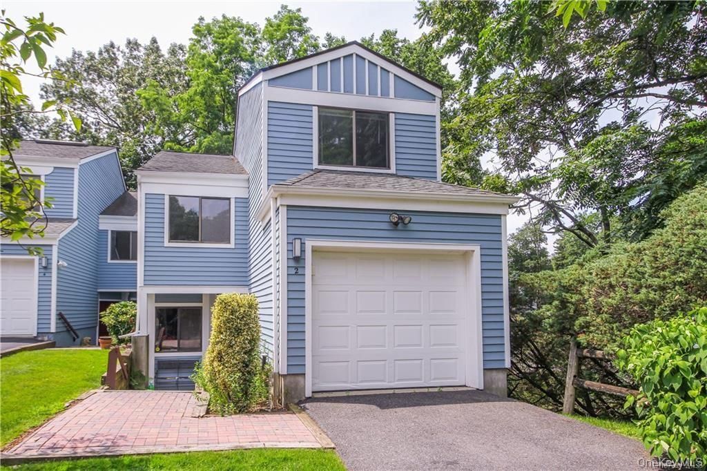 2 Top Of The Ridge E2, Mamaroneck, NY 10543