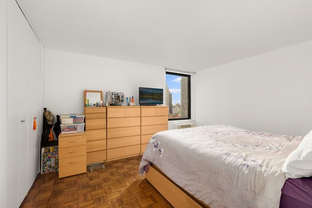 1641 3rd Ave Apt 16C, New York City, NY 10128