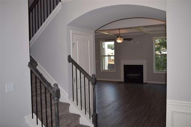 533 Brighton Park Circle, Hoschton, GA 30548