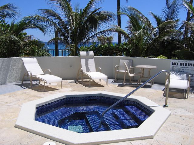 5080 N Ocean Drive 9d, Singer Island, FL 33404