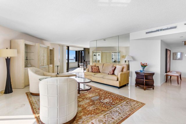 5080 N Ocean Drive 9d, Singer Island, FL 33404