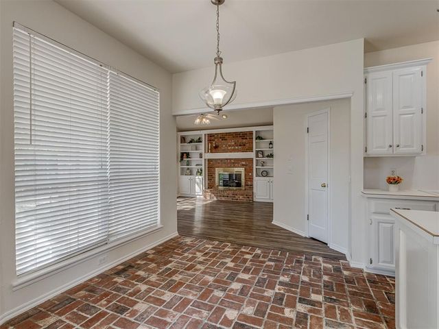 2700 Woodhollow Trail, Edmond, OK 73012