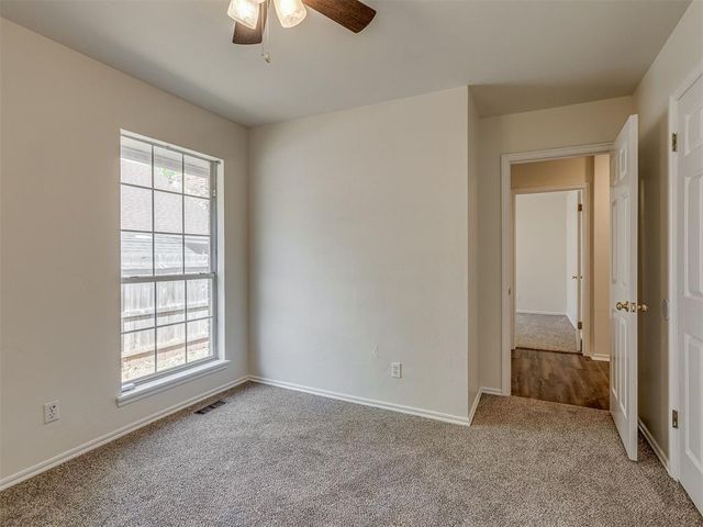 2700 Woodhollow Trail, Edmond, OK 73012