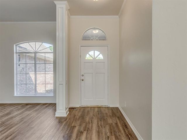 2700 Woodhollow Trail, Edmond, OK 73012