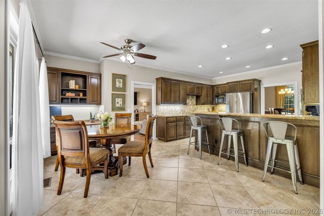 10329 S Granite Avenue, Tulsa, OK 74137