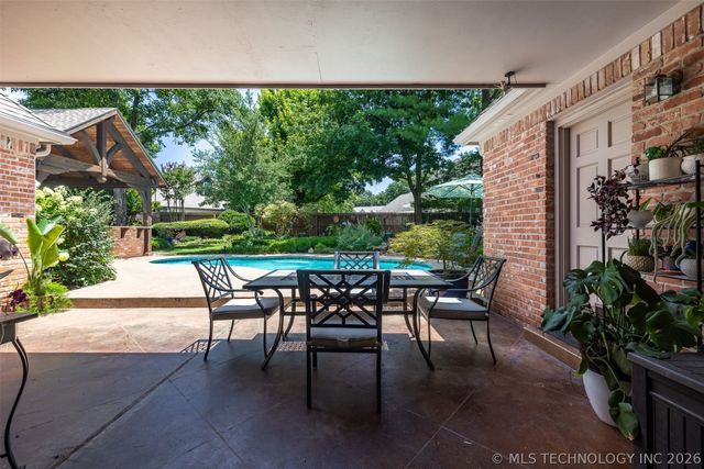 10329 S Granite Avenue, Tulsa, OK 74137