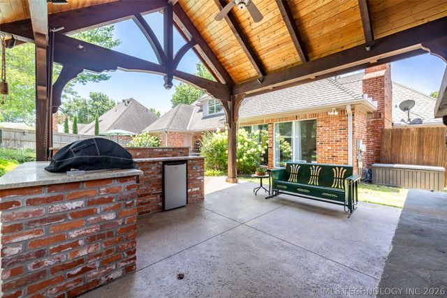 10329 S Granite Avenue, Tulsa, OK 74137