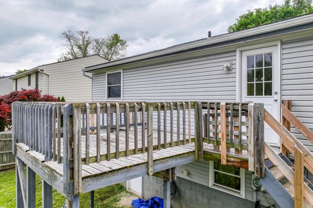2408 Warfield Drive, Grove City, OH 43123