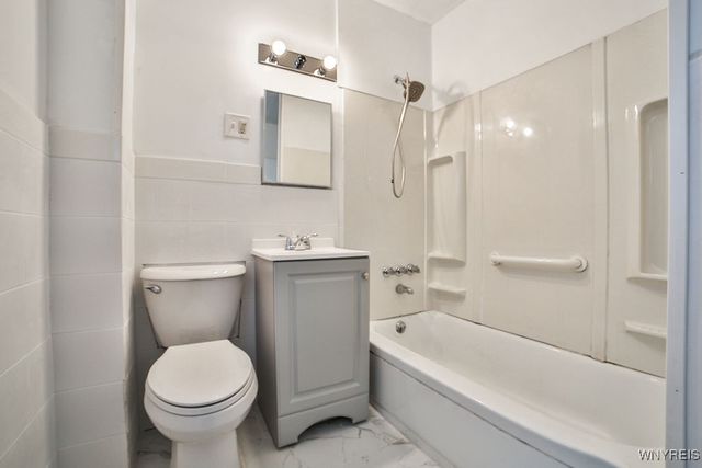 196 Eaton Street, Buffalo, NY 14208