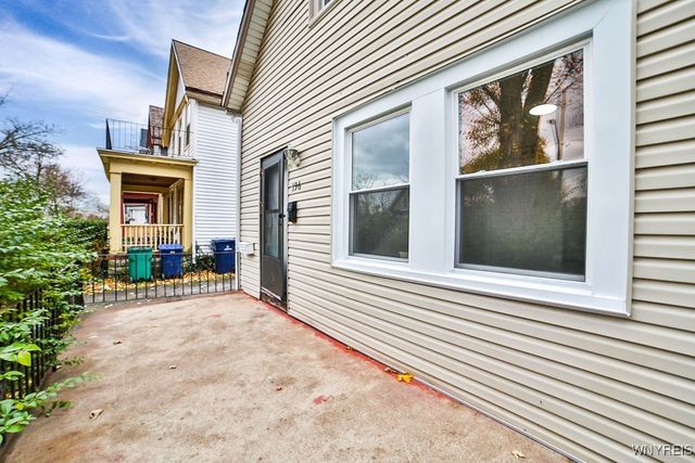 196 Eaton Street, Buffalo, NY 14208