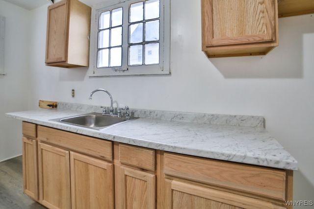 196 Eaton Street, Buffalo, NY 14208