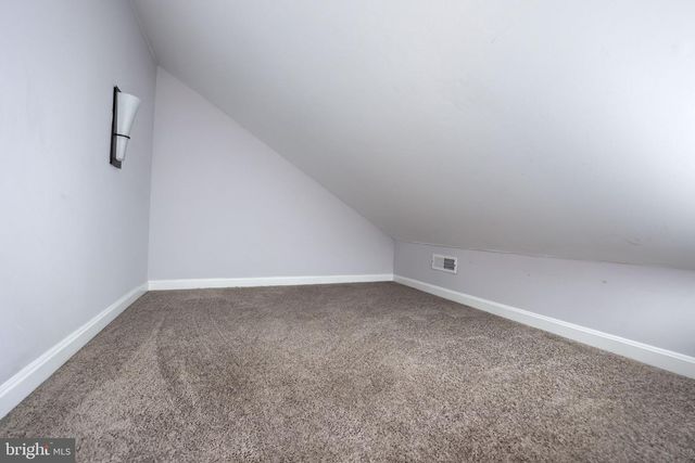 110 PEPPERTON CT, Lititz, PA 17543