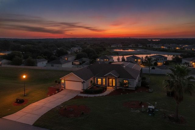 11501 AUTUMN WIND LOOP, Clermont, FL 34711