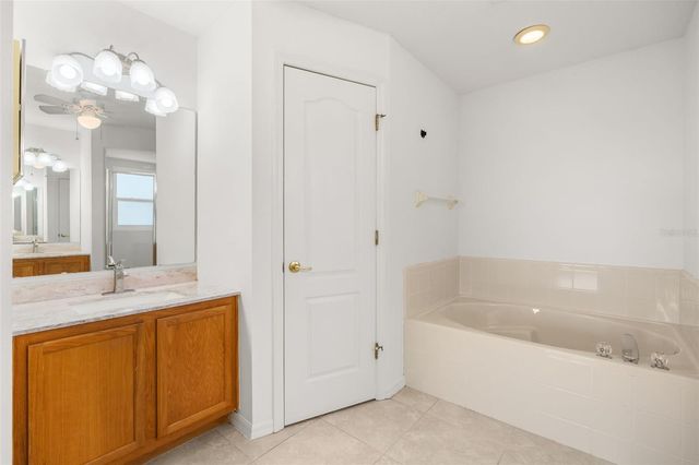 11501 AUTUMN WIND LOOP, Clermont, FL 34711
