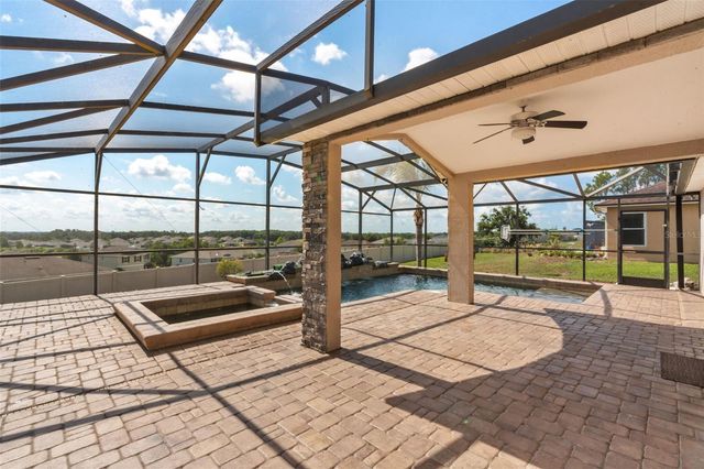 11501 AUTUMN WIND LOOP, Clermont, FL 34711