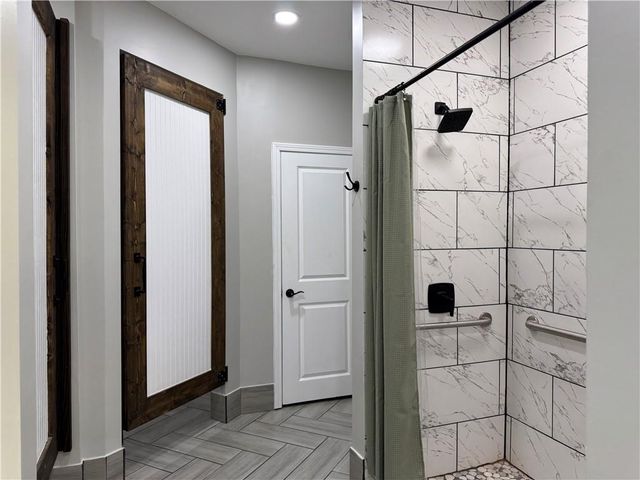 2015 Wingate Way, Atlanta, GA 30350