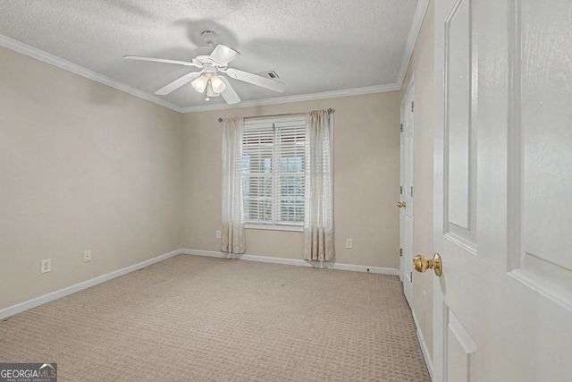 35 Courtyard Lane, Newnan, GA 30265
