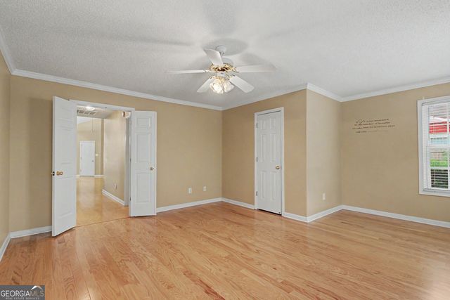 35 Courtyard Lane, Newnan, GA 30265