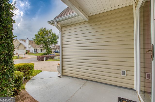 35 Courtyard Lane, Newnan, GA 30265